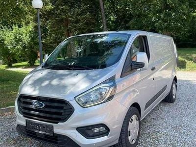 Gebraucht Ford Tourneo Ambiente 131 PS (96 kW) 2018 Van / Kleinbus