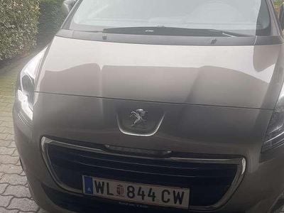 Gebraucht Peugeot 5008 S 120 PS (88 kW) 2017 Grau Van / Kleinbus