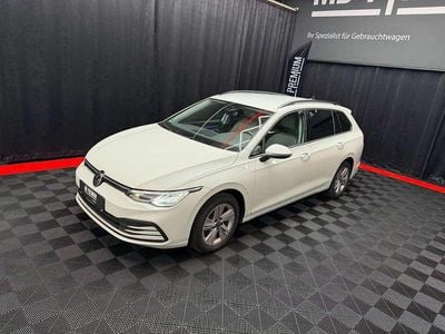 Gebraucht VW Golf VIII Life 116 PS (85 kW) 2023 Weiß Kombi