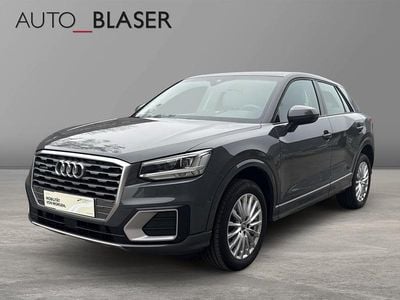 Gebraucht Audi Q2 Design 190 PS (139 kW) 2018 Mittelgrau  metallic SUV