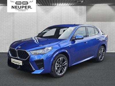 Blau Gebraucht 2024 BMW X2 Luxury Line SUV | € 50.870
