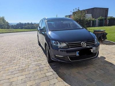Gebraucht VW Sharan Comfortline 140 PS (102 kW) 2014 Blau Van / Kleinbus