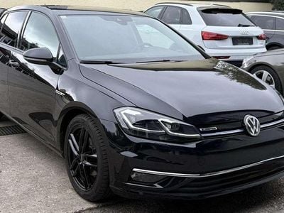 Gebraucht VW Golf Comfortline 131 PS (96 kW) 2018 Limousine