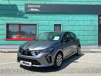 Neu Mitsubishi Colt Invite 91 PS (66 kW) 2025 Grau Limousine