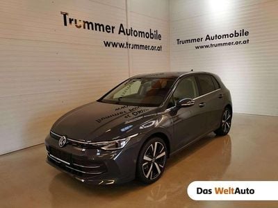 Gebraucht VW Golf VIII Style 204 PS (150 kW) 2024 Grau Limousine