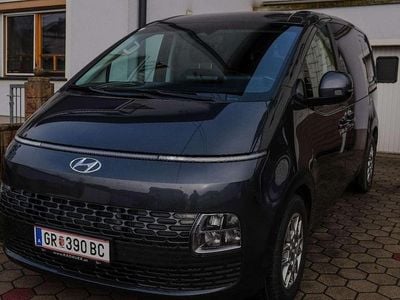 Gebraucht 2024 Hyundai Staria Trend Van / Kleinbus | € 34.000