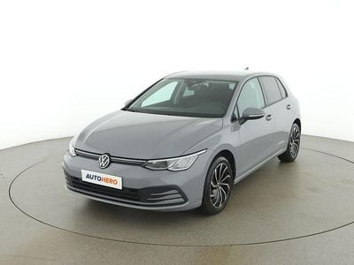 Gebraucht VW Golf VIII Life 110 PS (80 kW) 2022 Grau Limousine