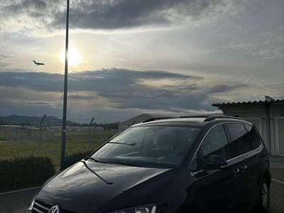 Gebraucht VW Sharan Comfortline 150 PS (110 kW) 2016 Blau Van / Kleinbus