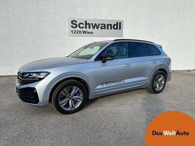 Silber metallic Gebraucht 2023 VW Touareg R SUV | € 79.990