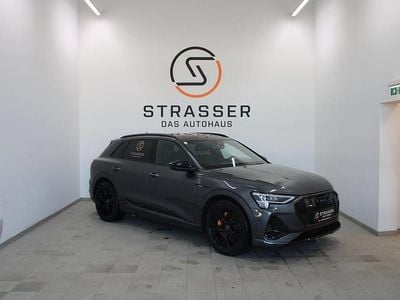 Grau Gebraucht 2021 Audi e-tron S-Line SUV | € 49.990
