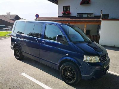 Blau Gebraucht 2004 VW Multivan Family Van | € 8.900
