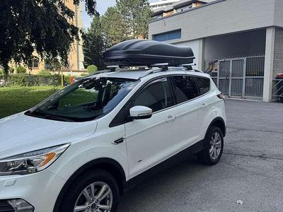 Gebraucht Ford Kuga Titanium 150 PS (110 kW) 2017 SUV