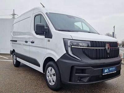 Gebraucht Renault Master 131 PS (96 kW) 2025 Weiß Van / Kleinbus