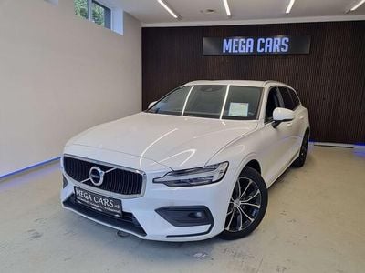 Gebraucht Volvo V60 Momentum 150 PS (110 kW) 2019 Weiß Kombi