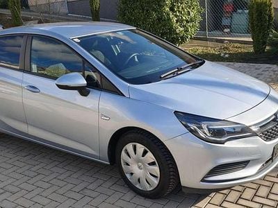 Gebraucht Opel Astra 105 PS (77 kW) 2016 Kombi