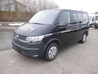 Schwarz Gebraucht 2023 VW Caravelle Comfortline Van / Kleinbus | € 41.490