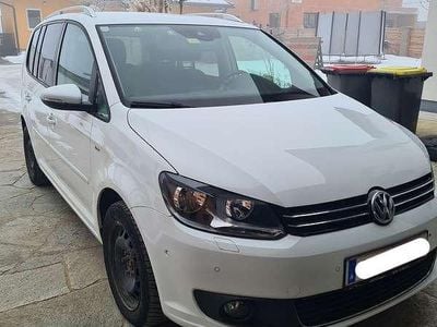 Gebraucht VW Touran Comfortline 105 PS (77 kW) 2014 Weiß Van / Kleinbus