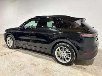 Gebraucht Porsche Cayenne 340 PS (250 kW) 2022 Schwarz SUV