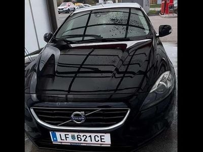 Gebraucht Volvo V40 Momentum 150 PS (110 kW) 2013 Limousine