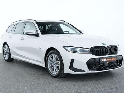 Weiß Gebraucht 2022 BMW 330e M Sport Kombi | € 29.990 (Guter Preis)