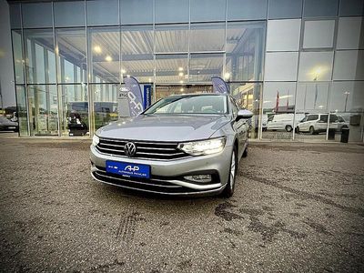 gebraucht VW Passat Variant Elegance 20 TDI 4Motion DSG PARKSENSOREN/RÜCKF...