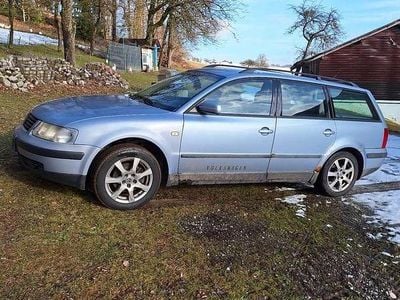 Gebraucht VW Passat 90 PS (66 kW) 1999 Limousine