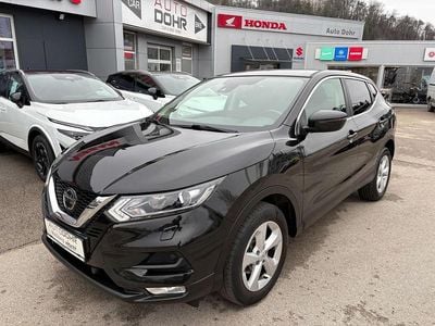 Gebraucht Nissan Qashqai Acenta 116 PS (85 kW) 2018 Schwarz SUV