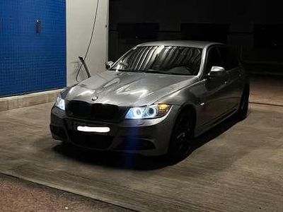 Grau Gebraucht 2010 BMW 325 M Sport Limousine | € 14.500