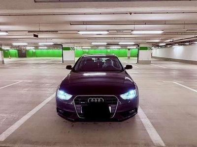 Gebraucht Audi A4 190 PS (139 kW) 2015 Grau Kombi