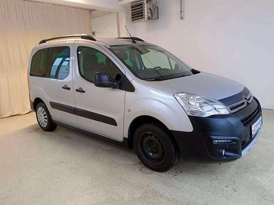 Gebraucht Citroën Berlingo XTR 120 PS (88 kW) 2017 Silber Van / Kleinbus