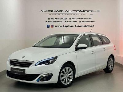Weiß Gebraucht 2017 Peugeot 308 SW Allure Kombi | € 8.390