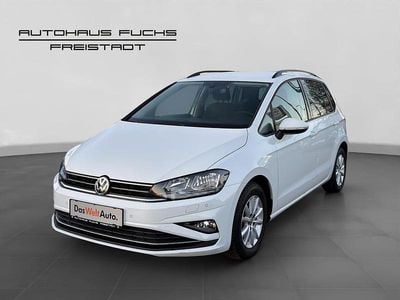 Weiss normal Gebraucht 2019 VW Golf VII Comfortline Limousine | € 16.960 (Fairer Preis)
