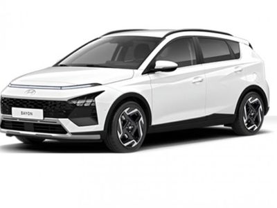 Atlas white / schwarz Gebraucht 2024 Hyundai Bayon Comfort SUV | € 22.580 (Teuer)