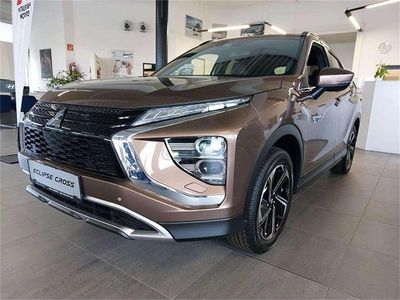 Braun Gebraucht 2023 Mitsubishi Eclipse Cross Intense+ SUV | € 26.770 (Fairer Preis)