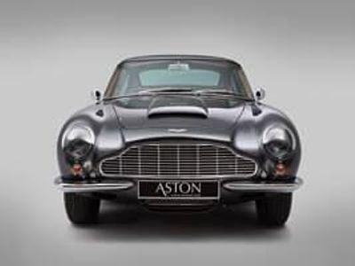 Silber Gebraucht 1967 Aston Martin DB6 Coupé | € 441.160