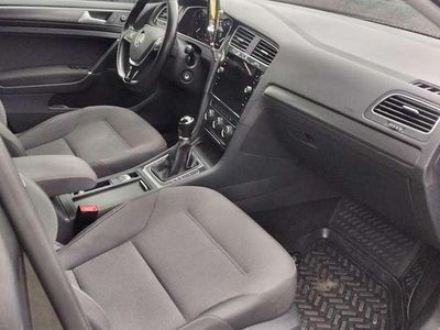 Gebraucht VW Golf VII Comfortline 116 PS (85 kW) 2019 Kombi