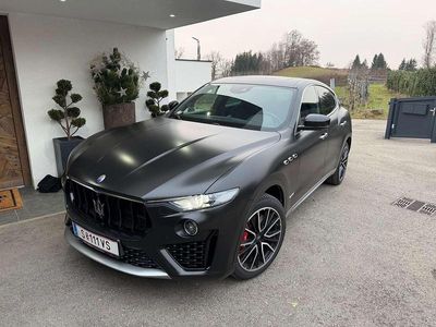 Schwarz Gebraucht 2019 Maserati Levante SUV | € 63.990