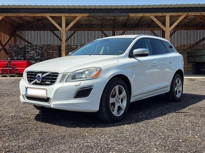 Weiß Gebraucht 2012 Volvo XC60 R-Design SUV | € 11.800 (Fairer Preis)