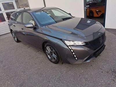 Grau Gebraucht 2022 Peugeot 308 SW Active Kombi | € 16.590 (Superpreis)