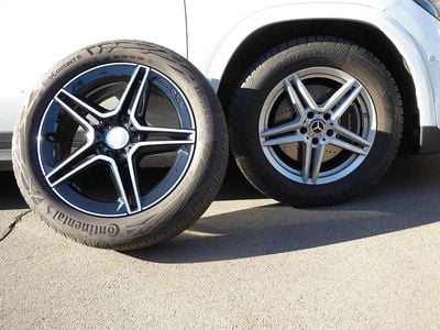 Weiß Gebraucht 2024 Mercedes GLA180 Premium SUV | € 46.000