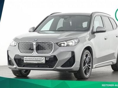 Silber (spacesilber) Gebraucht 2026 BMW iX1 Shadowline SUV | € 43.990