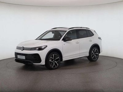 Gebraucht VW Tiguan Sport 193 PS (141 kW) 2025 Weiss  normal SUV