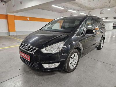 Gebraucht Ford Galaxy Trend 140 PS (102 kW) 2015 Schwarz Van / Kleinbus