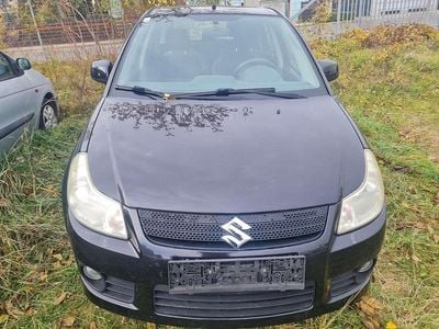 Schwarz Gebraucht 2008 Suzuki SX4 GL SUV | € 3.750