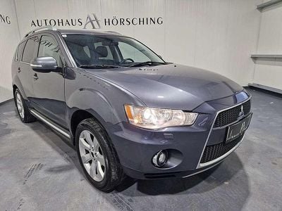 gebraucht Mitsubishi Outlander 2,2 DI-D TC-SST Intense+ Aut.