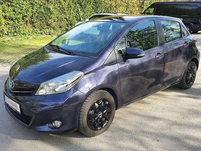 gebraucht Toyota Yaris Yaris133 dVVT-i Style