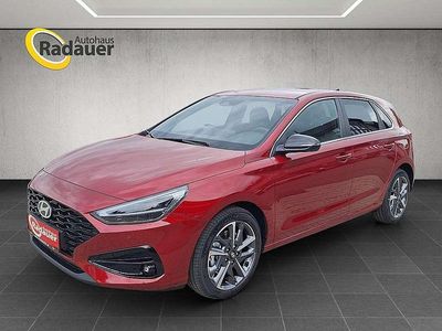 Rot Neu 2025 Hyundai i30 GO! Limousine | € 25.990 (Teuer)