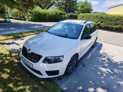 gebraucht Skoda Octavia Combi 2.0 TSI (Green tec) DSG RS