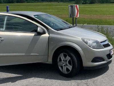 gebraucht Opel Astra GTC Astra 1,3 CDTIEasytronic