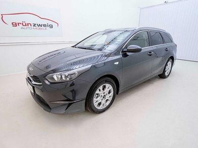 gebraucht Kia Ceed Sportswagon 1.5 Silber
